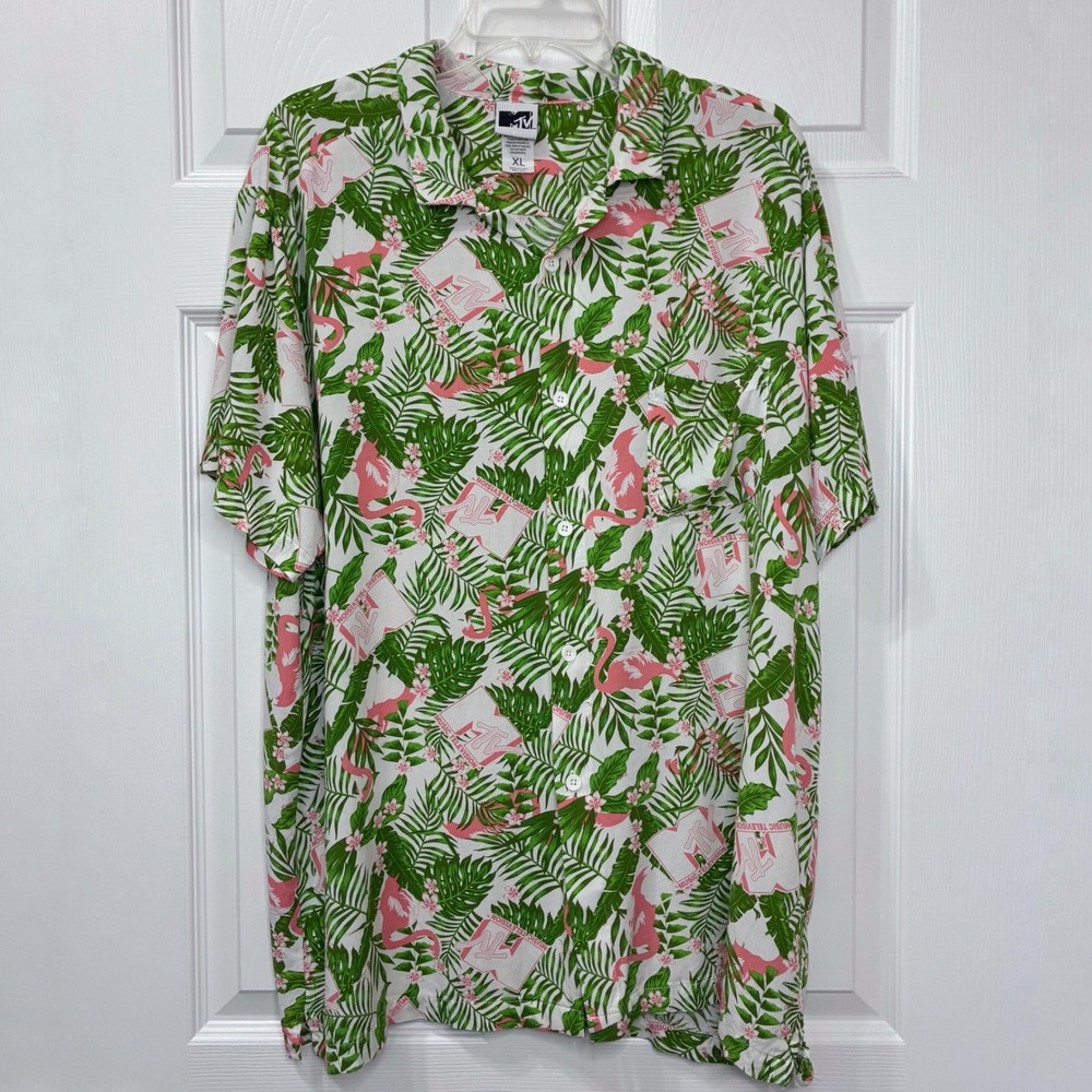 MTV graphic camp shirt Men's XL Button up Pocket Short sleeve Green 1980's Retro